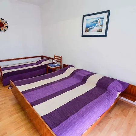Apartment In Pula With Two-bedrooms 7 Pjescana Uvala