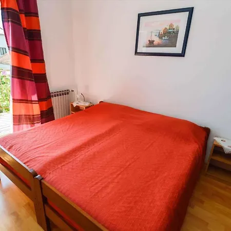 Apartment In Pula With Two-bedrooms 7 Pjescana Uvala